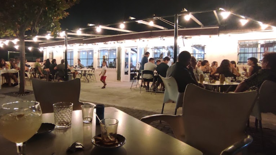 Bar de la piscina